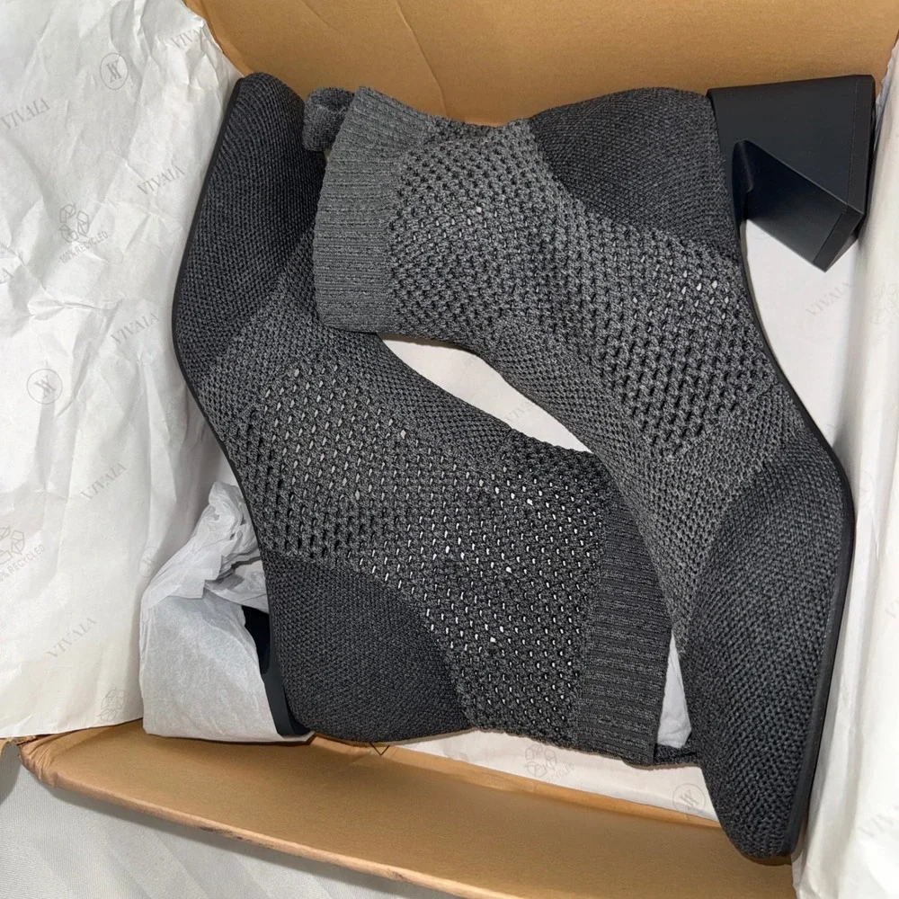 VIVAIA Grey Knit Sock Ankle Boots‎ Block Heel Square Toe Size US 7.5 EU 38.5